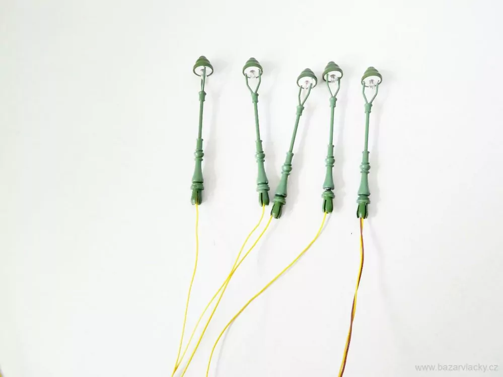 H0/TT Viessmann 6011 SET 5 ks Pouliční plynová lampa elektrická zelená 5,6 cm