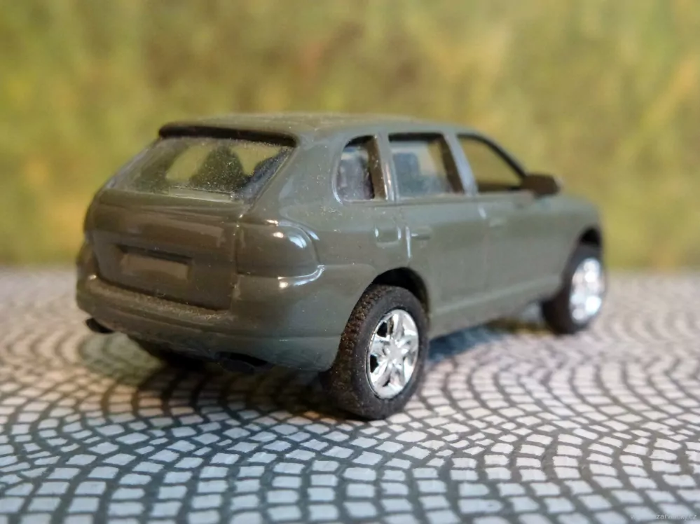 H0 Osobní automobil