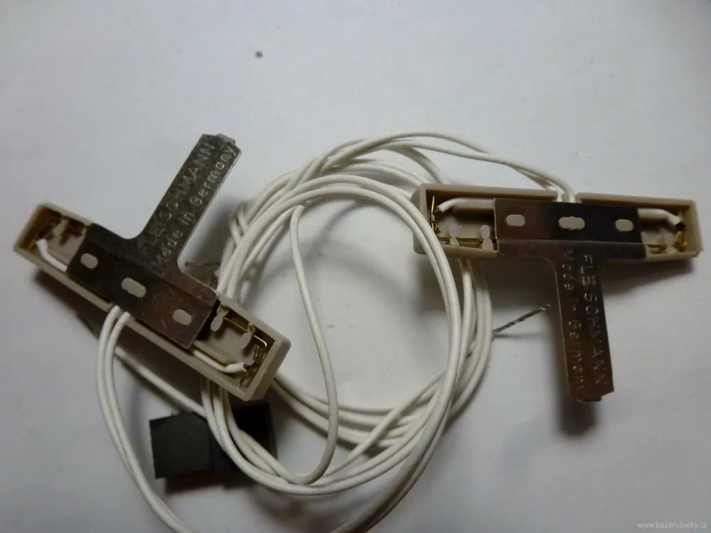 N - Fleischmann 9425 Magnetický spínač - 2 ks