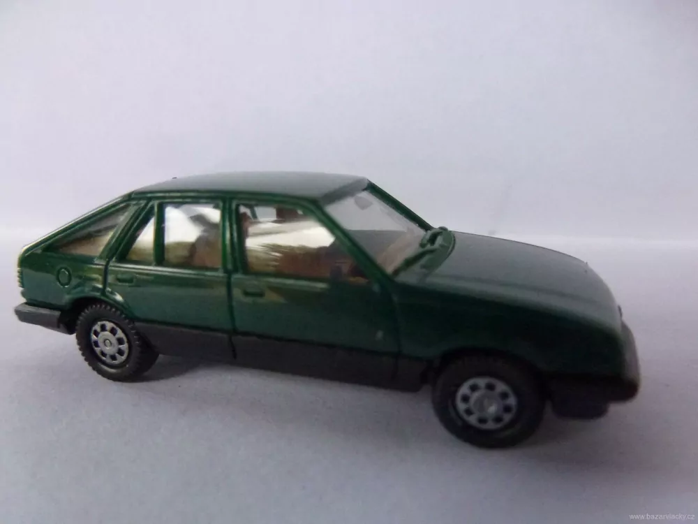 H0 Osobní automobil OPEL ASCONA - HERPA GERMANY