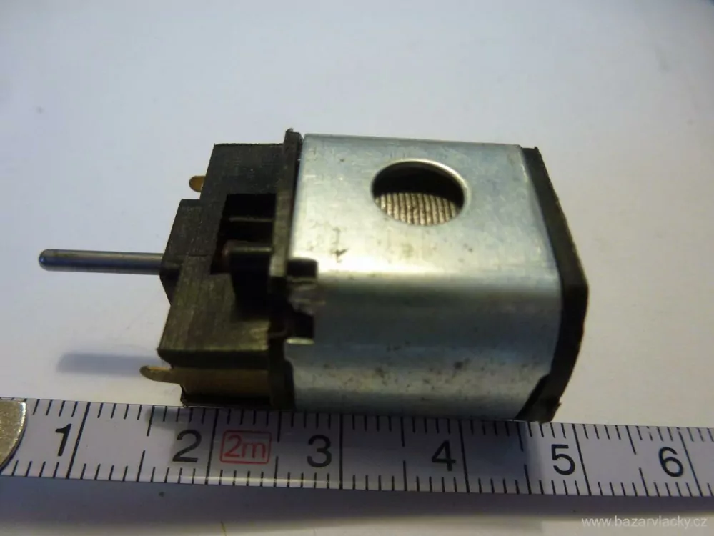 H0 - Motor do lokomotivy (pravděpodobně MEHANO - TECH)