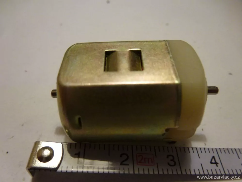 H0 - Motor do lokomotivy