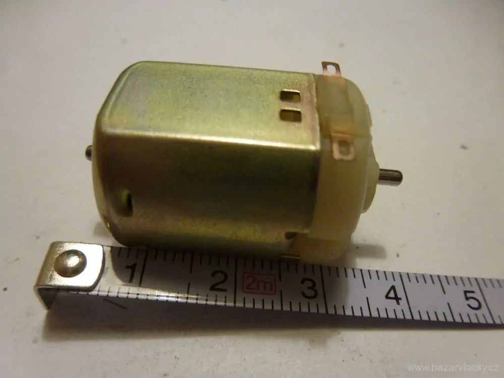 H0 - Motor do lokomotivy