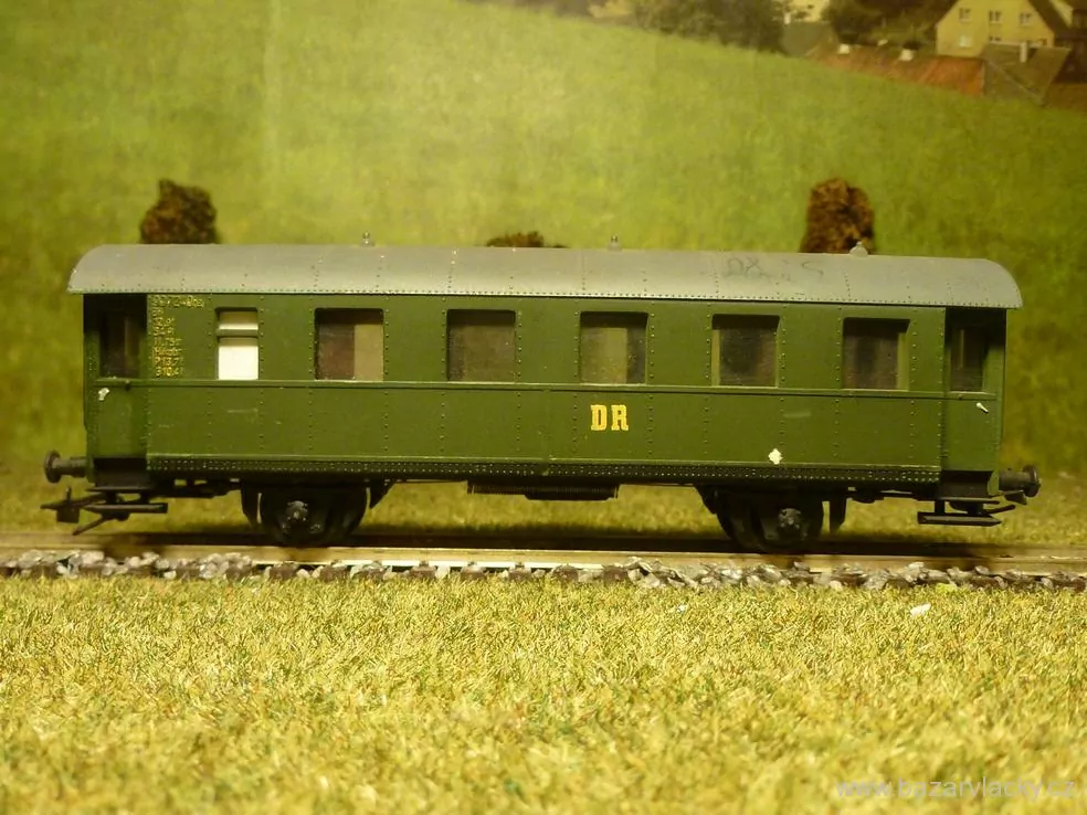 H0 Osobní vůz DR