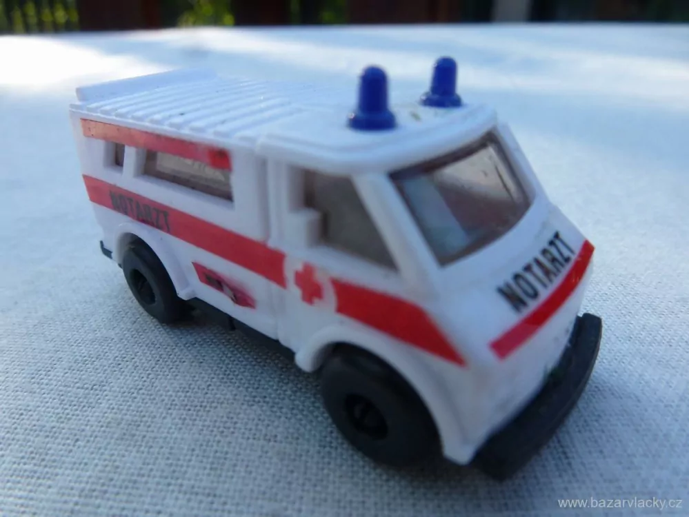 H0 Sanitka Notarzt Ferrero