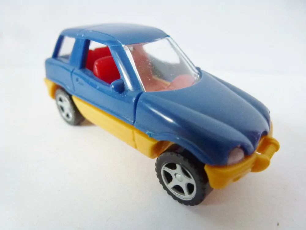 H0 Osobní automobil TOP STAV