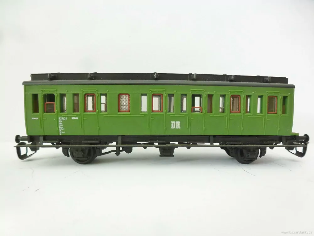 TT BTTB Osobní vůz 3-osý 522-427 DR PĚKNÝ STAV