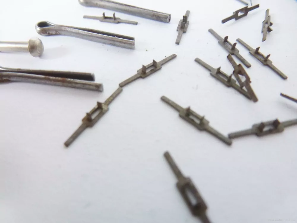SET MIX Kovové sponky, nýt atd. - viz foto