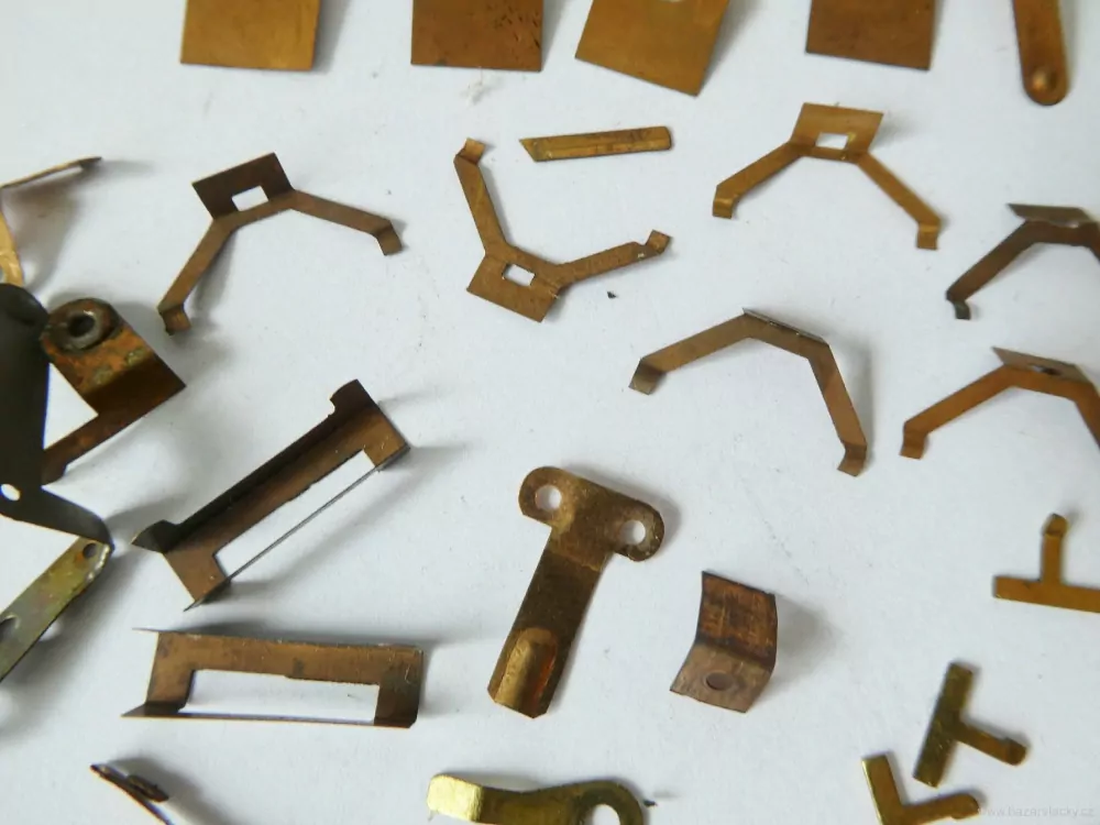 H0 MIX SET 30 ks Měděné náhradní díly