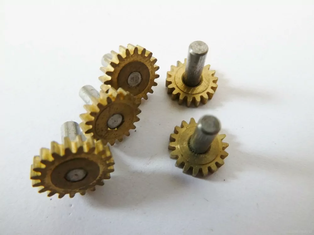 H0 SET 5 ks Ozubený převod s osičkou