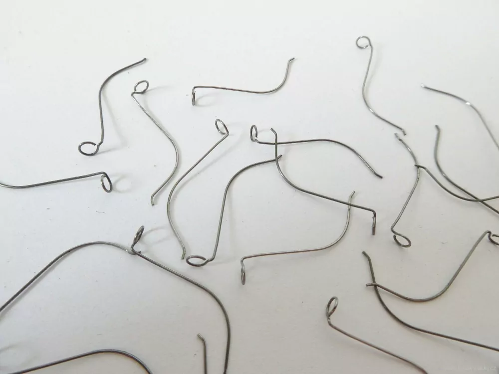 H0 MIX SET 22 ks Pérka - drátky s očkem