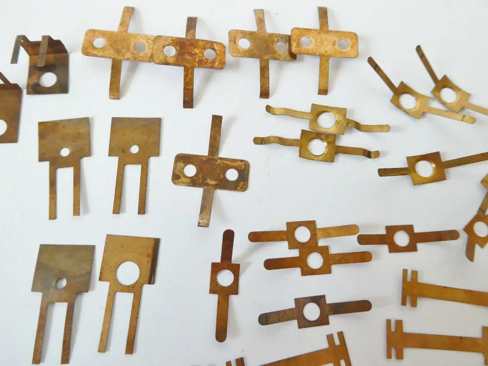 H0 MIX SET 27 ks Měděné náhradní díly