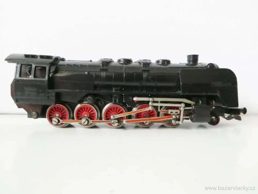 H0 PIKO Parní lokomotiva BR 50 001 DR VČETNĚ TENDRU (poslední foto)