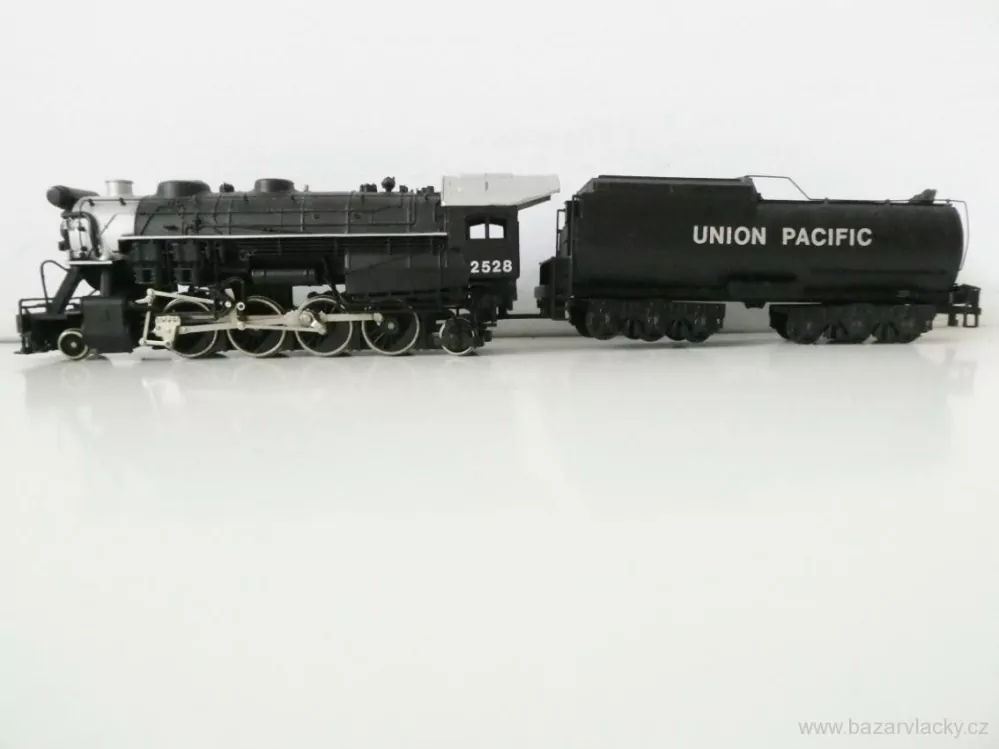 H0 BACHMANN - Parní lokomotiva 2528 UNION PACIFIC s kouřem TOP STAV NEPOUŽÍVANÁ vč. náplně pro vytvoření kouře