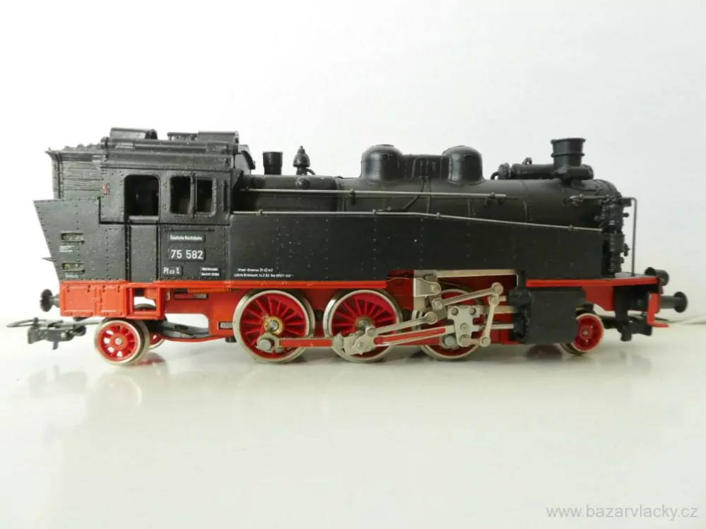 H0 PIKO Parní lokomotiva BR 75 582 DR PĚKNÝ STAV