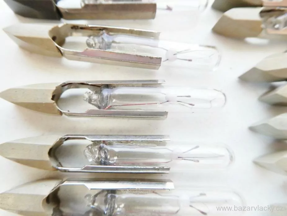 SET 13 ks - Žárovka - viz foto