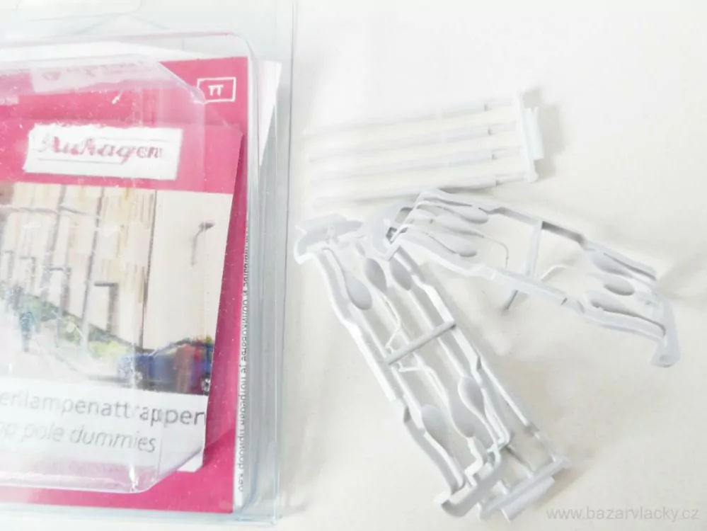 TT  Auhagen 43656 Stavebnice - LAMPA12 ks (8x pouliční lampa, 4x nástěnná lampa) NOVÁ NEROZBALENÁ 