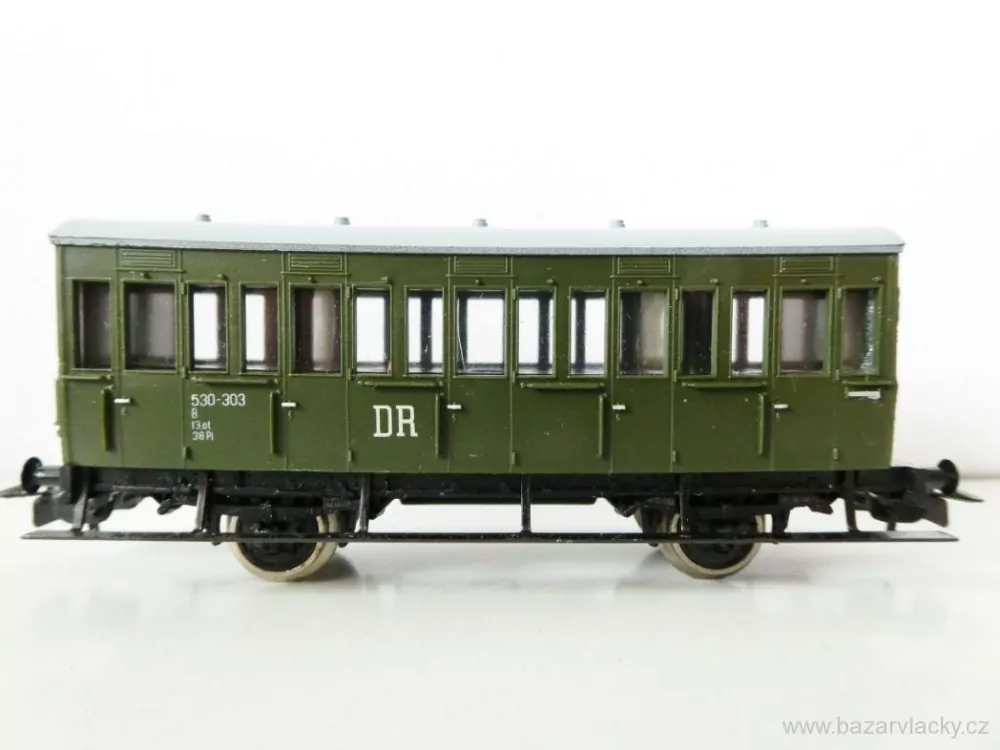 H0 PIKO Osobní vůz DR 530-213 TOP STAV