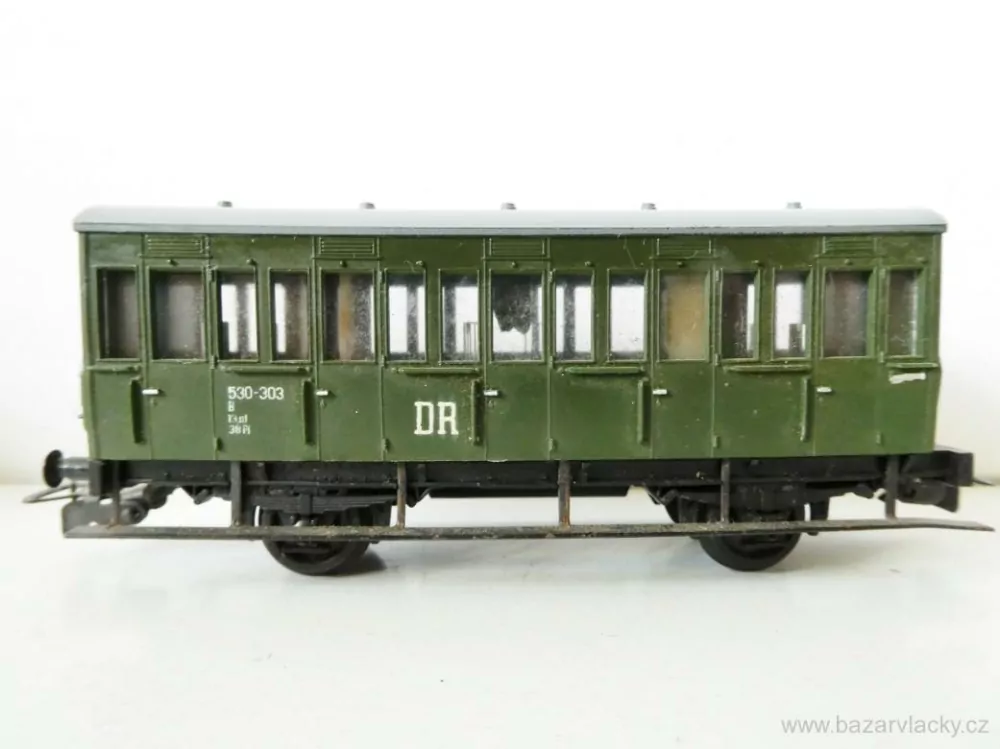 H0 PIKO Osobní vůz 530-303 DR