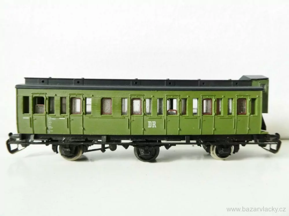 TT BTTB Osobní vůz DR 3-osý s budkou brzdaře