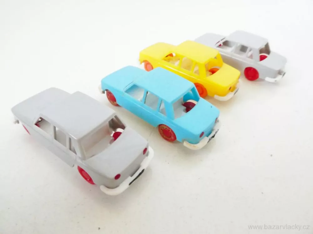 H0 SET 4 ks Osobní automobil Wartburg 