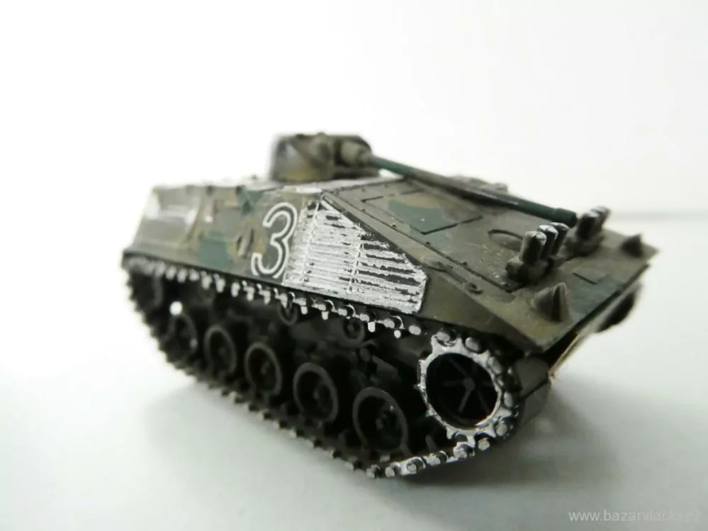 H0 ROCO Vojenské vozidlo - Tank SPz-kurz