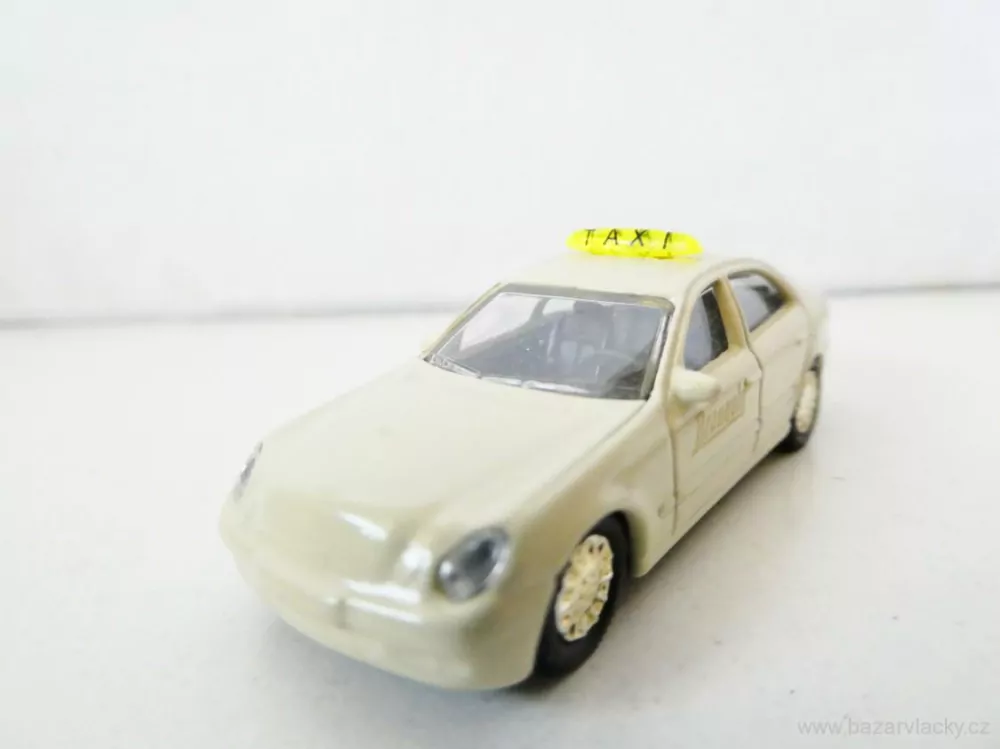 H0 Osobní automobil - TAXI