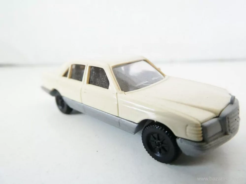 H0 FLEISCHMANN Osobní automobil Mercedes 500 TOP STAV