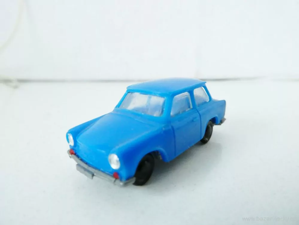 H0 Osobní automobil Trabant 601 modrý