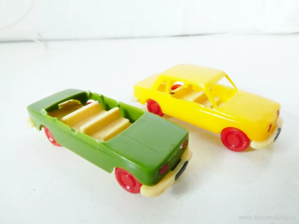 H0 SET 2 ks Osobní automobil Wartburg 