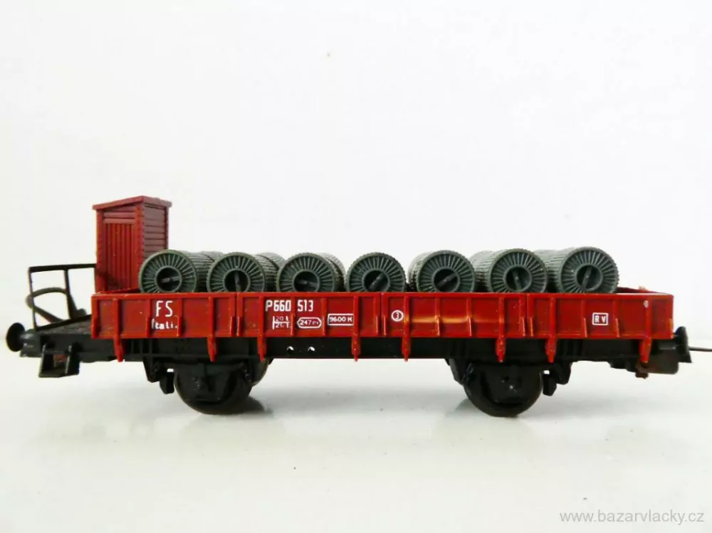 H0 LIMA Nákladní vůz nízkostěnný s budkou a nákladem 