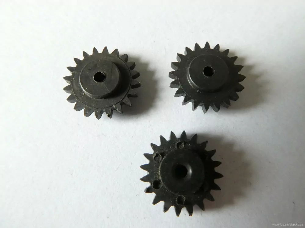 SET 3 ks Ozubený převod průměr 11 mm, výška 3,2 mm