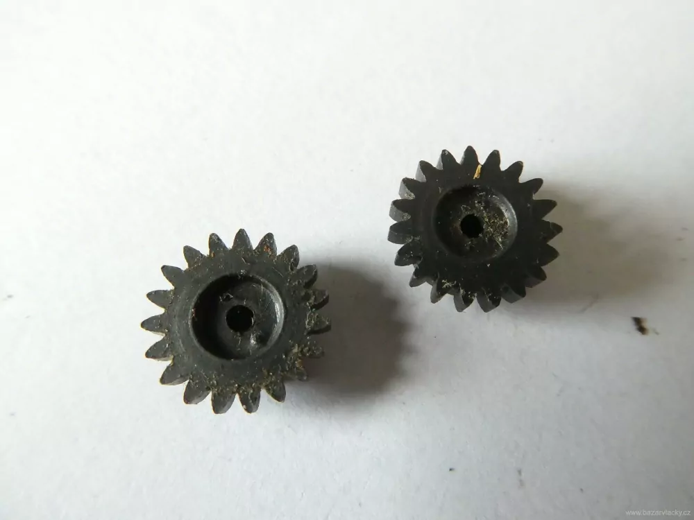 SET 2 ks Ozubený převod průměr 10,5 mm, výška 4 mm