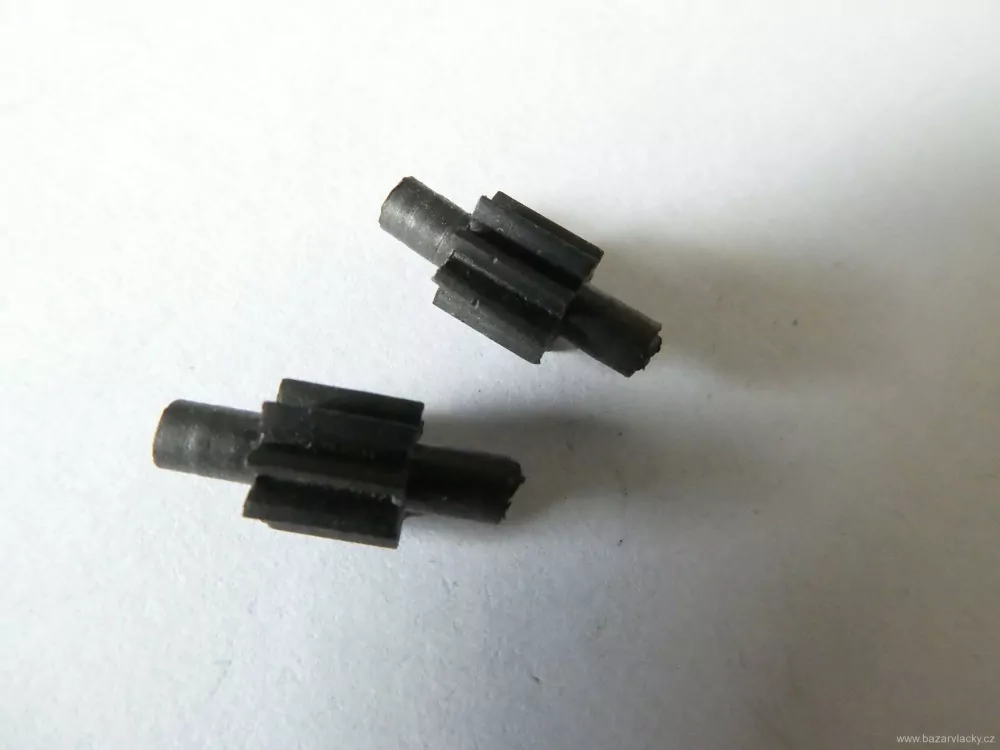 SET 2 ks Ozubený převod průměr 5 mm, délka 11,7 mm