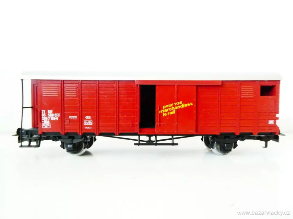 H0 MÄRKLIN 4698 Nákladní vůz s posuvnými vraty TOP STAV NEPOUŽITÝ v krabičce