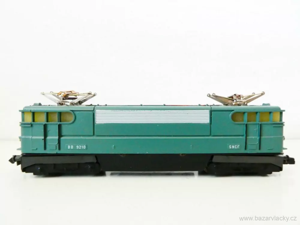 N PIKO Elektrická lokomotiva BB 9210 SNCF PĚKNÝ STAV (při jízdě trošku vrže)