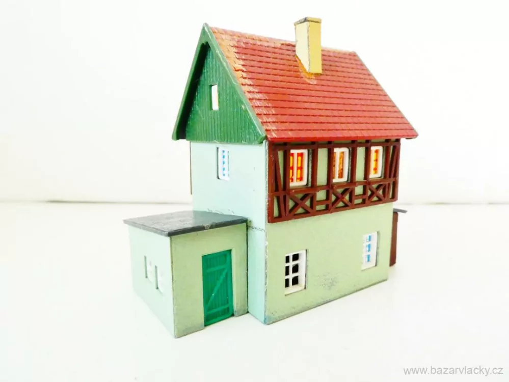 TT Městský hrázděný dům s obchodem a kůlnou