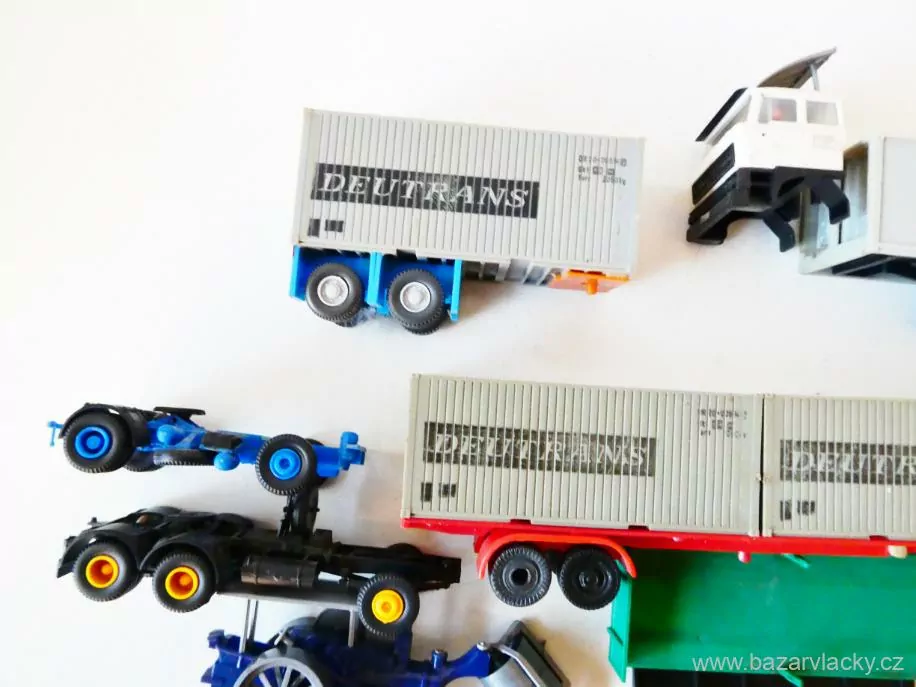 H0 Náhradní díly k nákladním automobilům - vše, co je na foto