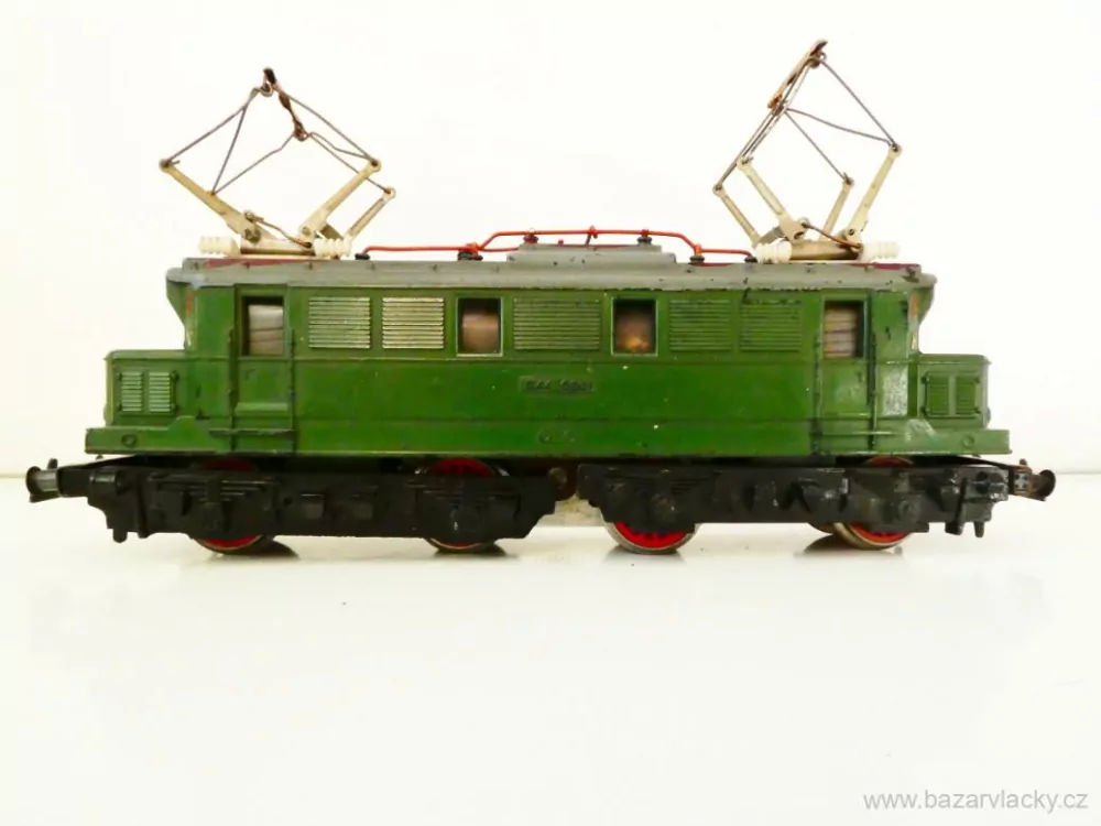 H0 PIKO Elektrická lokomotiva E44 0901 OSVĚTLENÁ