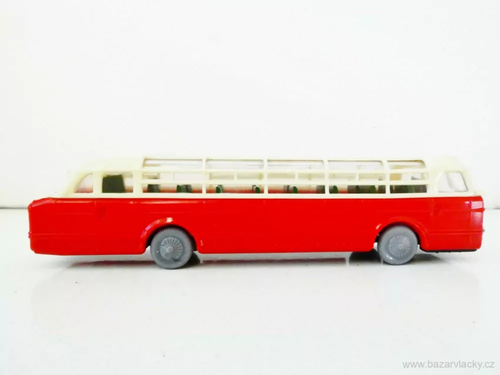 H0 Autobus PĚKNÝ STAV