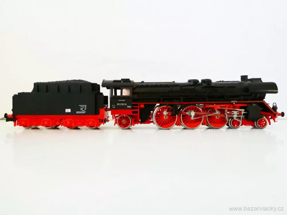 H0 PIKO Parní lokomotiva BR 03 2157-0 DR PĚKNÝ STAV