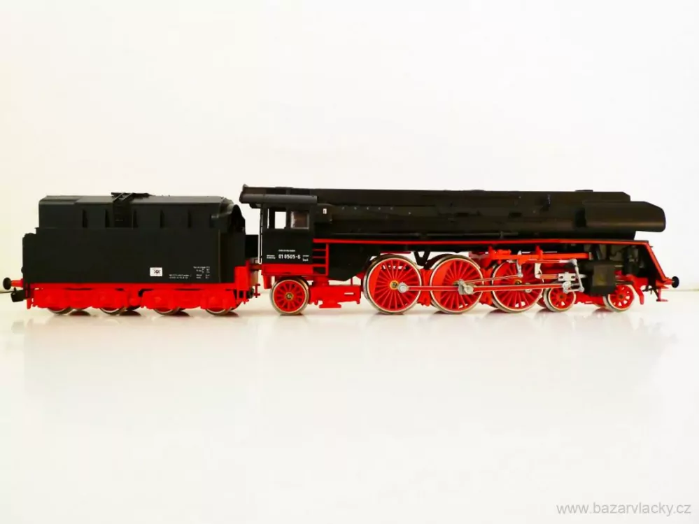 H0 PIKO Parní lokomotiva BR 01 0505-6 DR PĚKNÝ STAV
