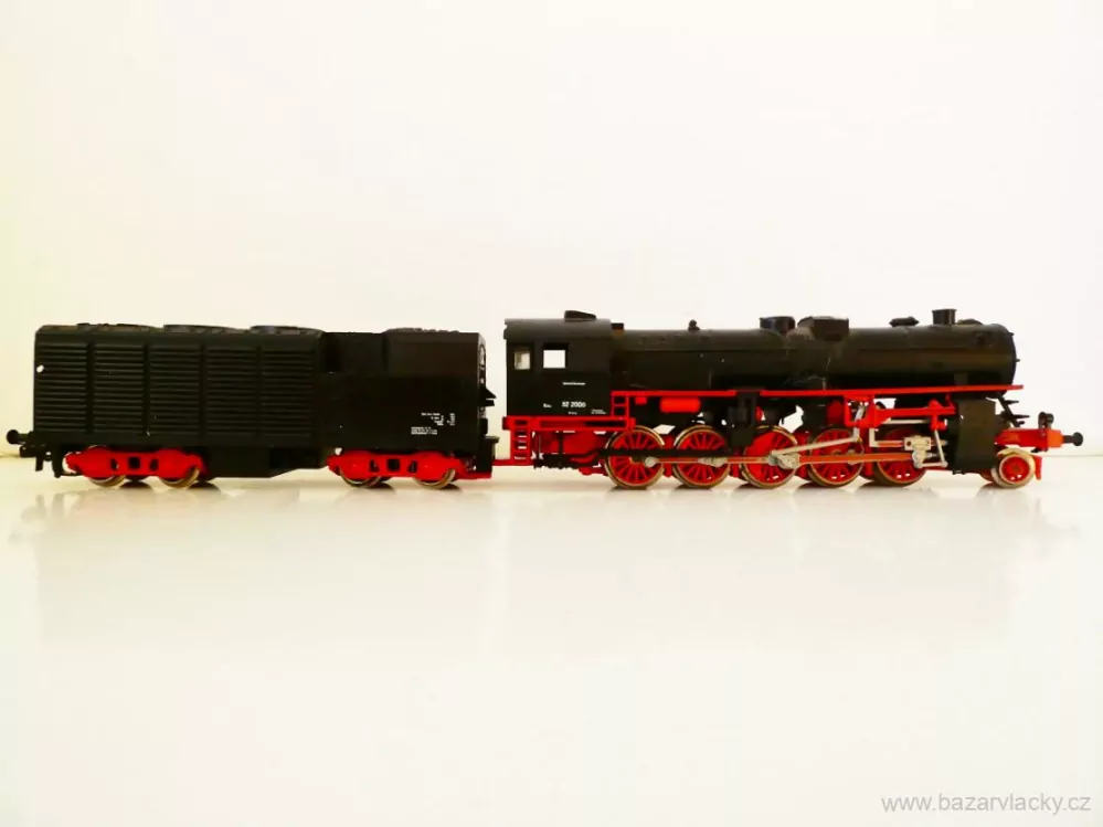 H0 PIKO Parní lokomotiva BR 52 2006 DR bez tendru včetně spřáhla