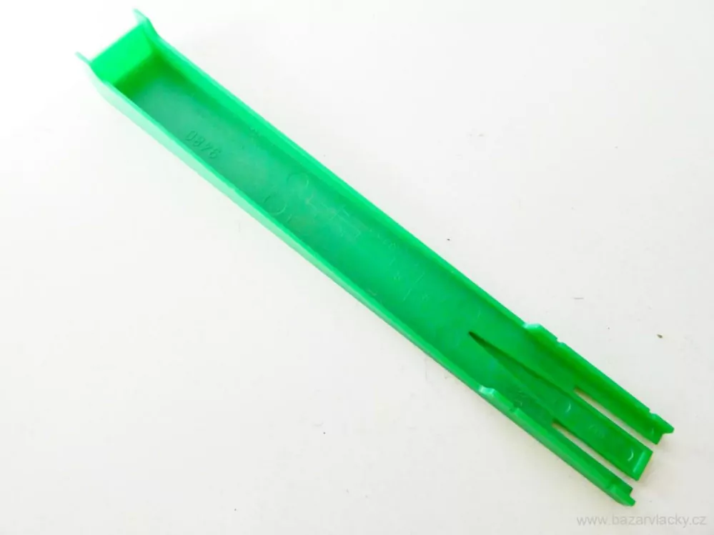 N Fleischmann Piccolo 9480 Nakolejovač PĚKNÝ STAV