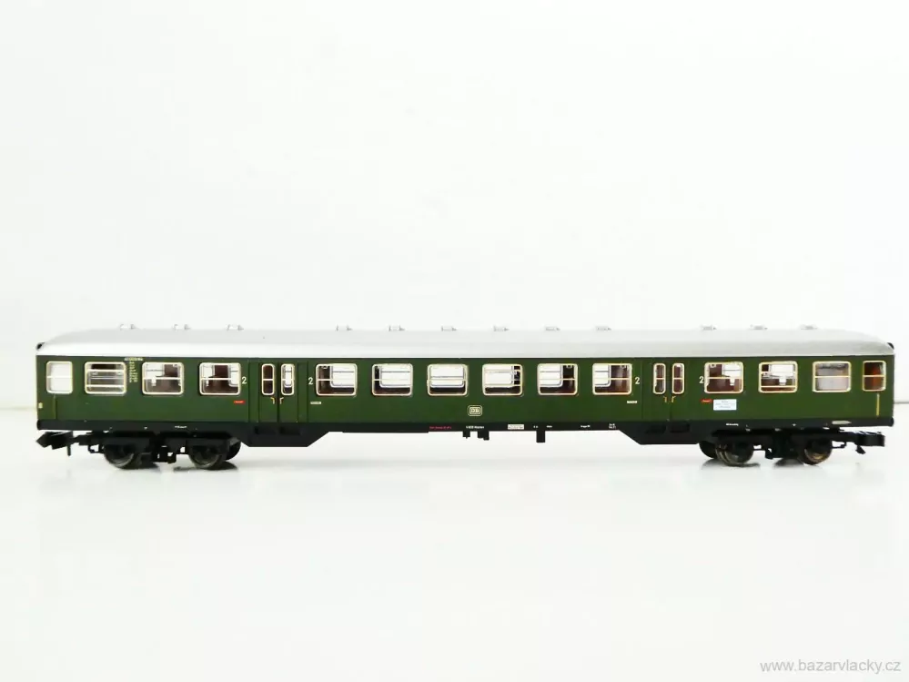 N FLEISCHMANN 8863 K Příměstský osobní vůz (Silberlink) 2. tř. 41 009 Mü DB TOP STAV NEPOUŽITÝ v krabičce 