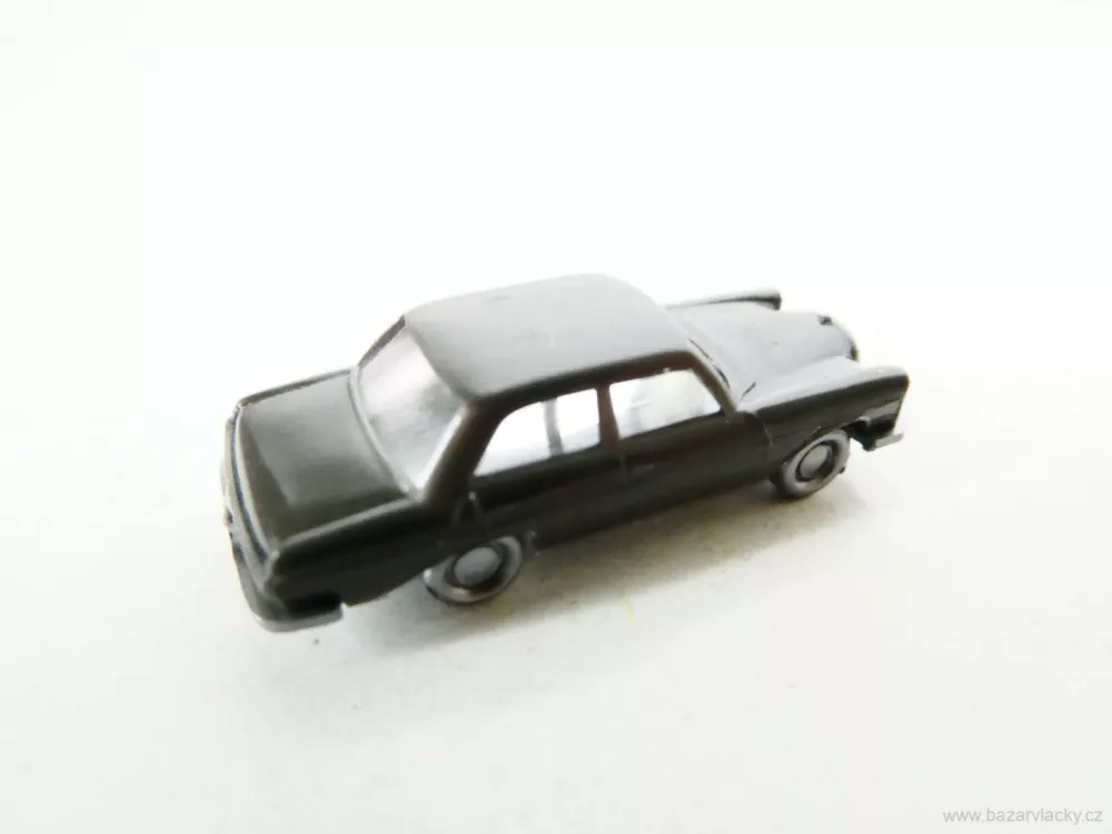 N Osobní automobil MERCEDES 280 černý TOP STAV