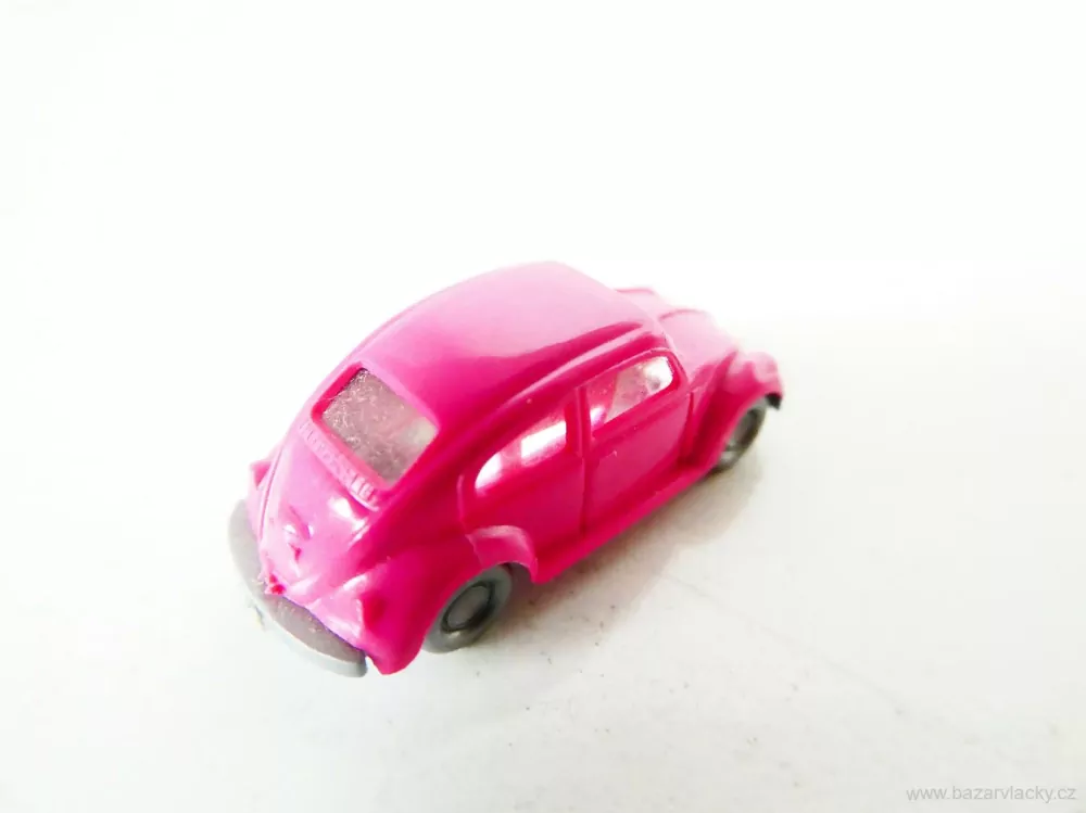 N Osobní automobil VW 1500 BROUK růžový TOP STAV