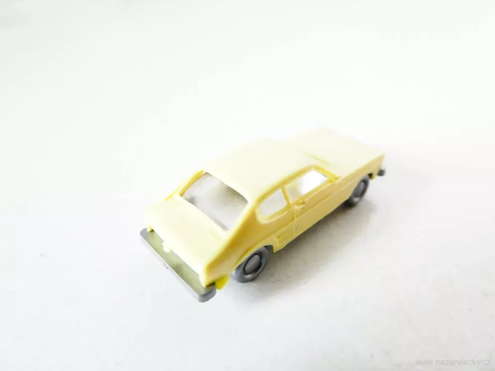 N Osobní automobil FORD Capri TOP STAV