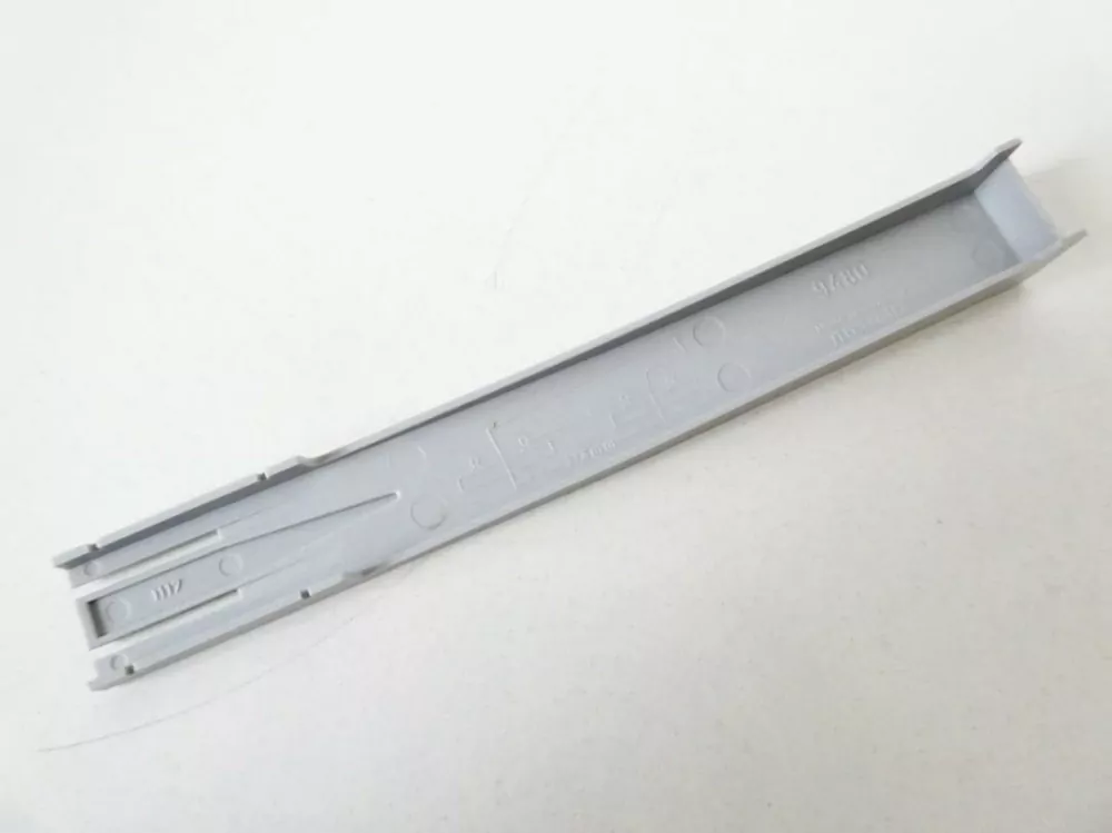 N Fleischmann Piccolo 9480 Nakolejovač TOP STAV