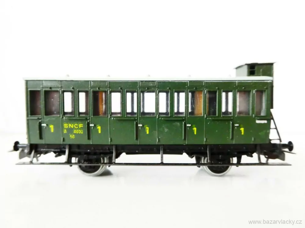 H0 PIKO Osobní vůz 1. tř. s budkou SNCF TOP STAV NEPOUŽITÝ